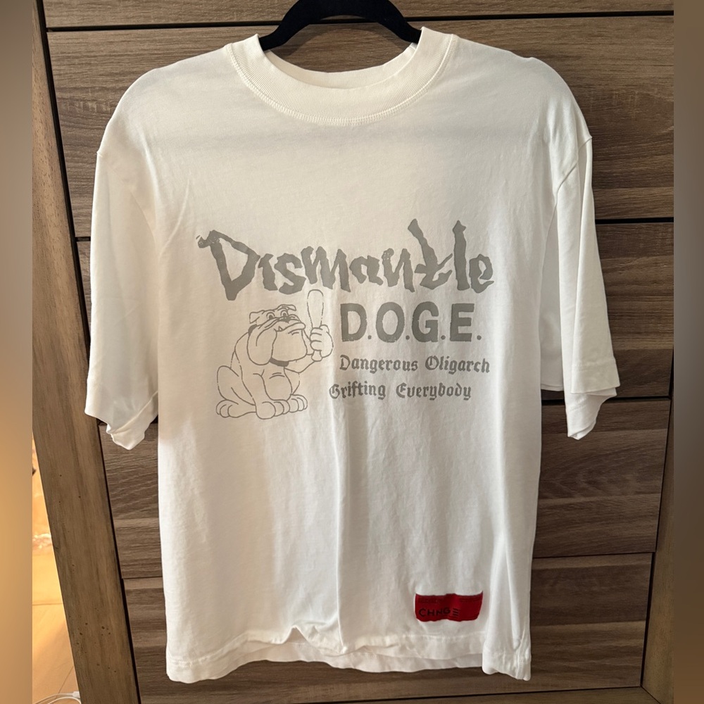 dismantle DOGE tee